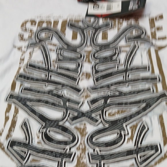 South Pole White and Black Short Sleeve Tee with Graphic Design - Picture 4 of 5